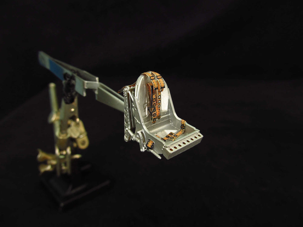 Metallic Details MDMDR3251 1:32 Supermarine Spitfire Mk.I to Mk.IX x 2 with