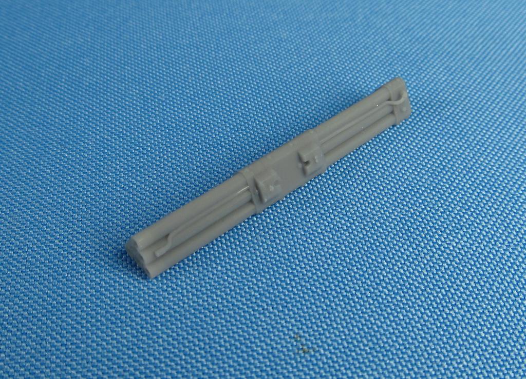 Metallic Details MDMDR48128 1:48 SUU-14 bomblet dispenser used on Cessna O-2A