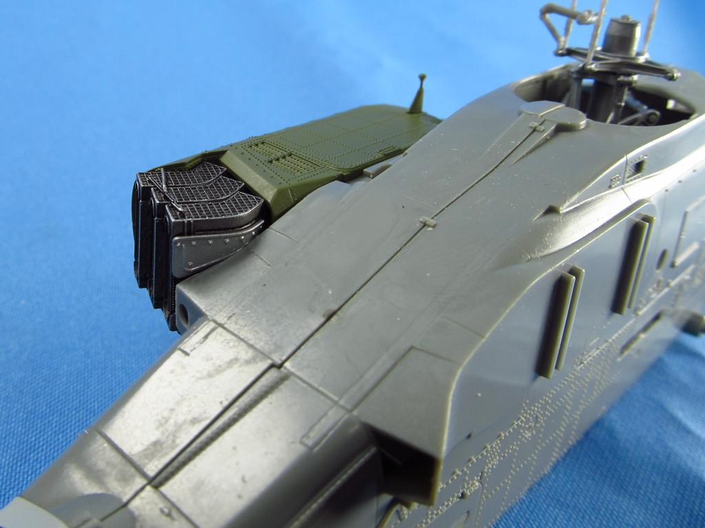 Metallic Details MDMDR48195 1:48 Bell/Boeing AH-64A/D Apache