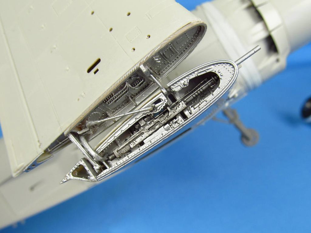 Metallic Details MDMDR48223 1:48 Douglas A-1H/A-1J Skyraider Wing folded set