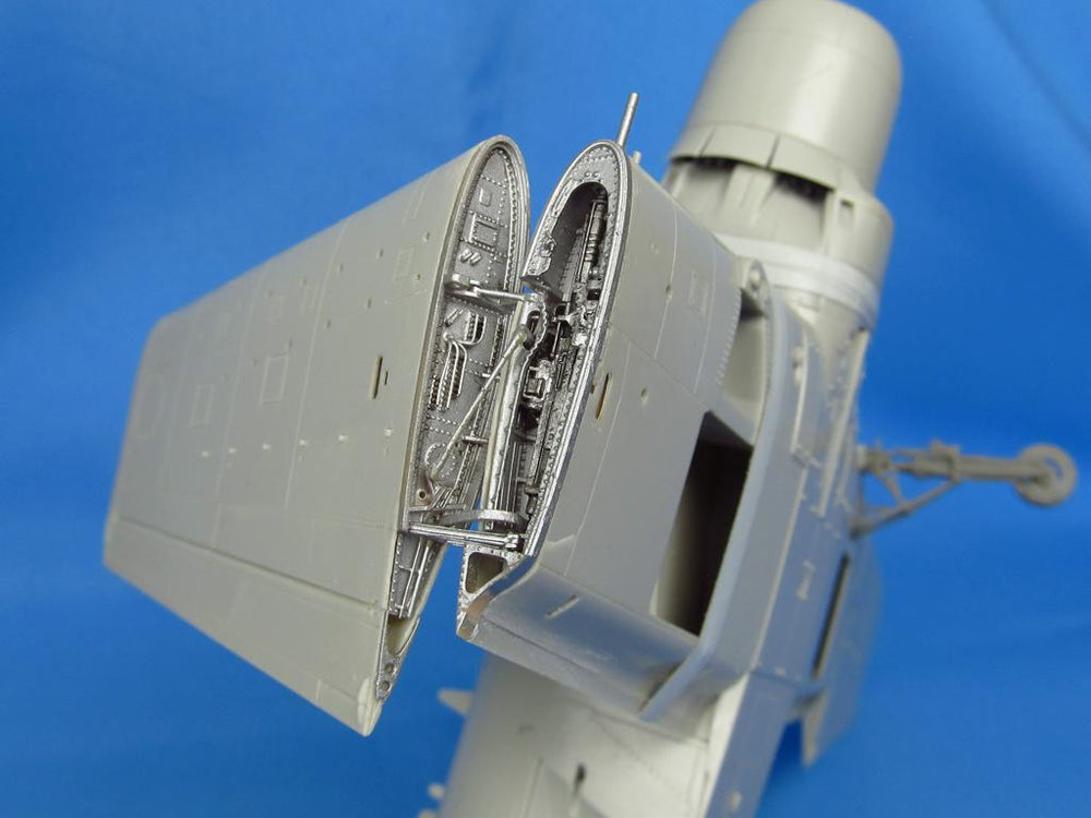 Metallic Details MDMDR48223 1:48 Douglas A-1H/A-1J Skyraider Wing folded set