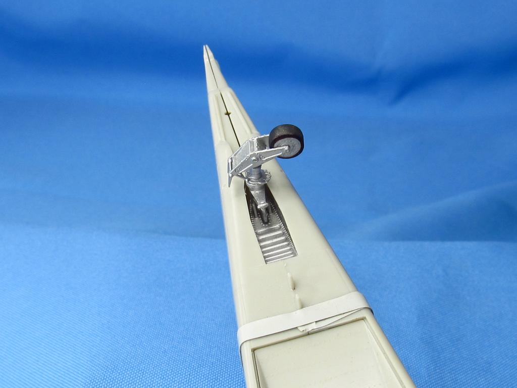 Metallic Details MDMDR48229 1:48 Douglas A-1H/A-1J Skyraider landing gears