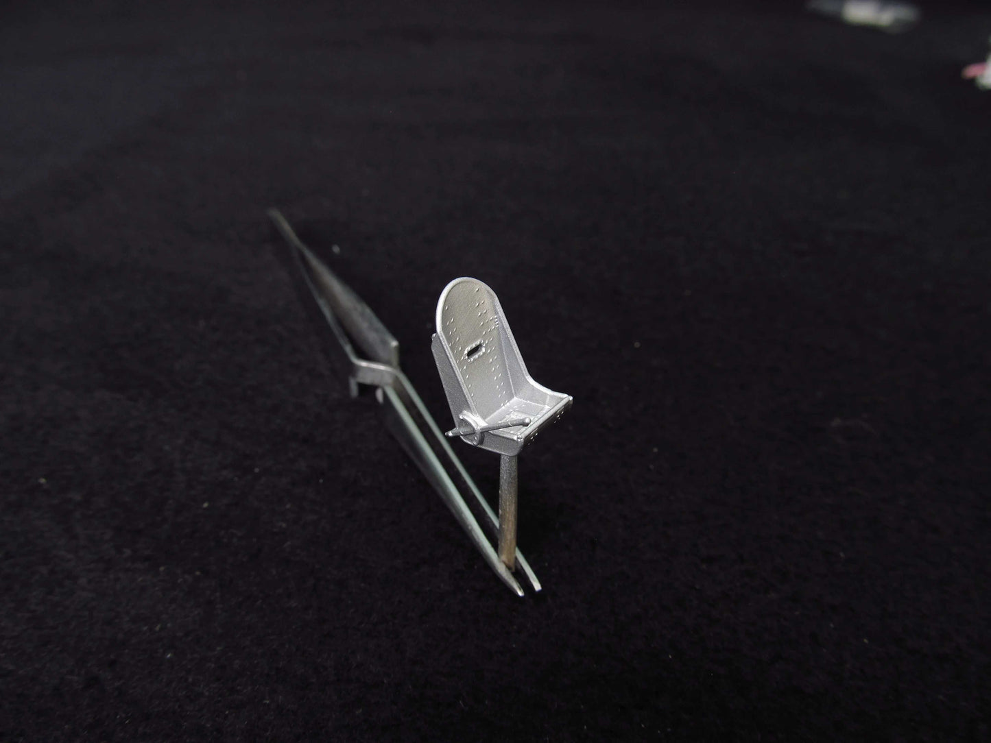 Metallic Details MDMDR48263 1:48 Hawker Hurricane seat s x 2 with seatbelts