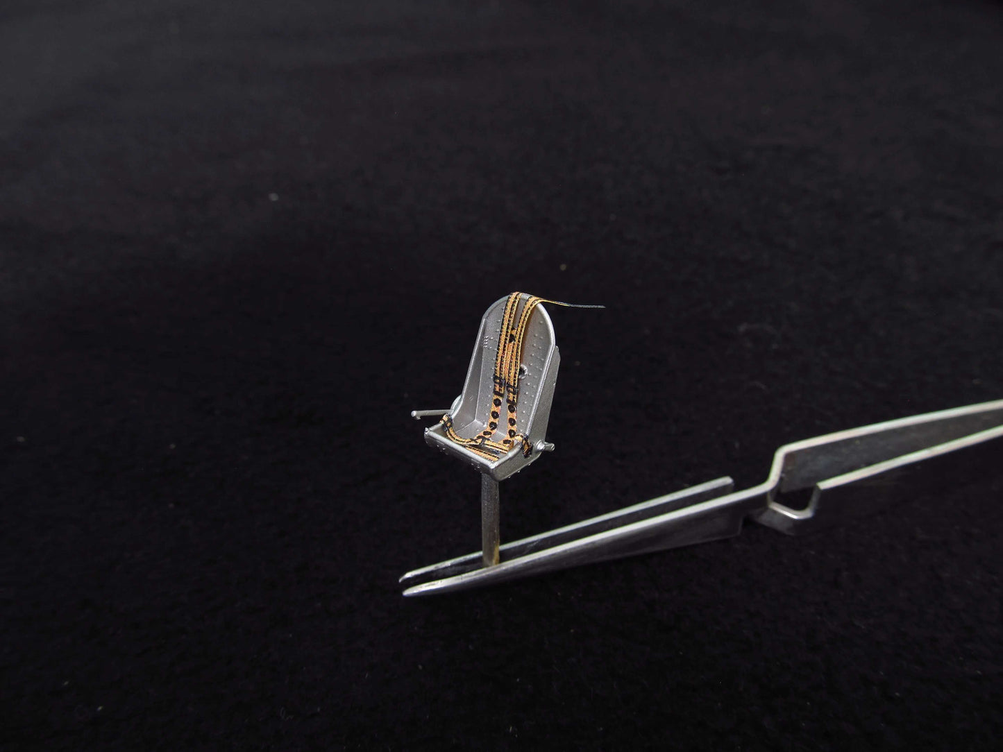 Metallic Details MDMDR48263 1:48 Hawker Hurricane seat s x 2 with seatbelts