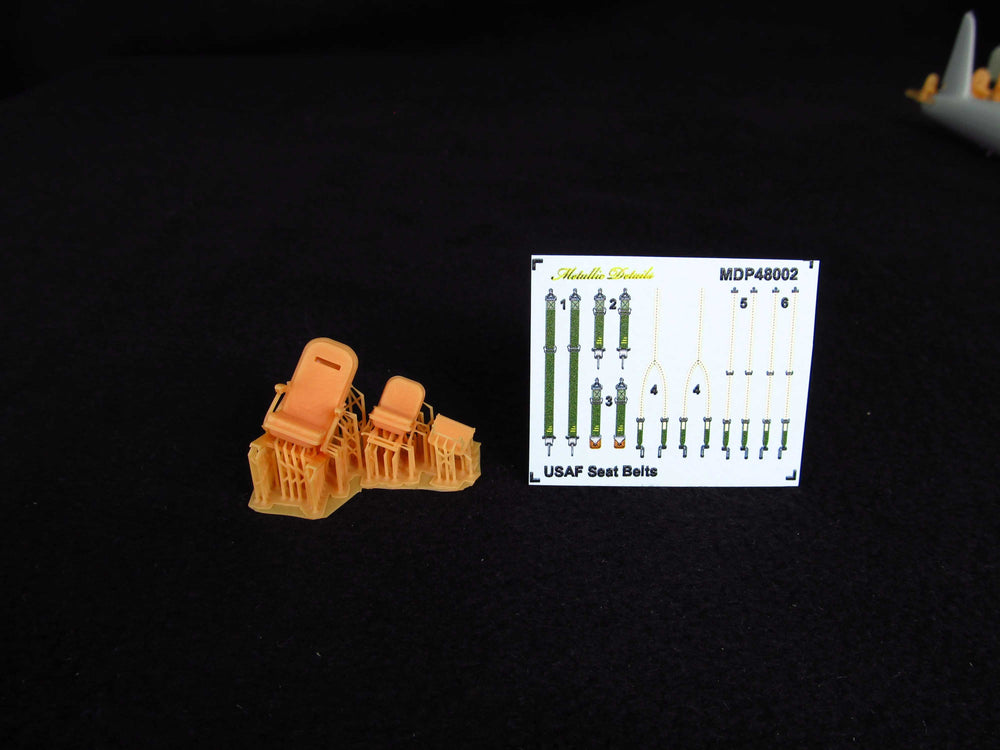 Metallic Details MDMDR48265 1:48 Martin B-26B Marauder seats x 2 with seatbelts