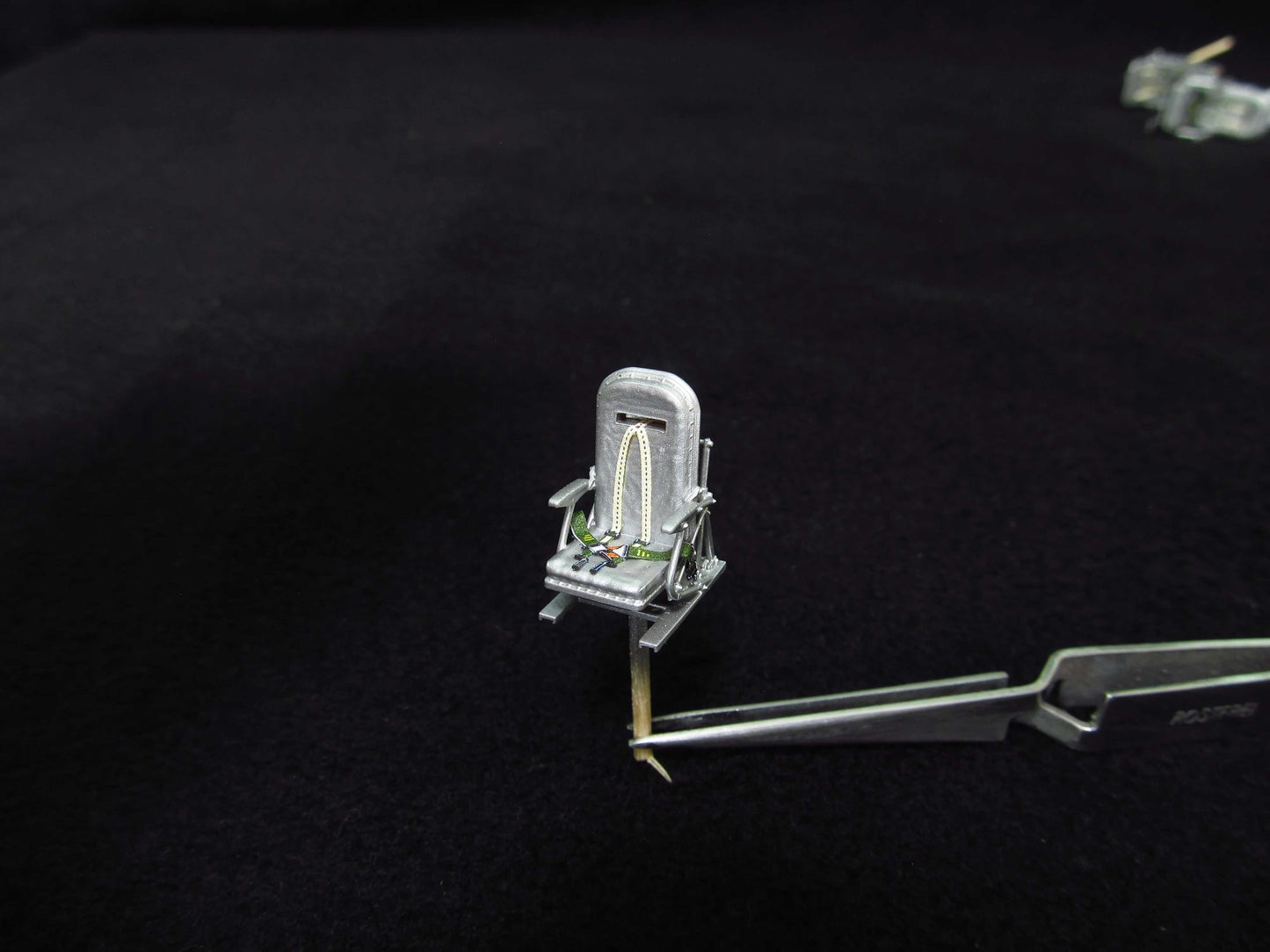 Metallic Details MDMDR48265 1:48 Martin B-26B Marauder seats x 2 with seatbelts