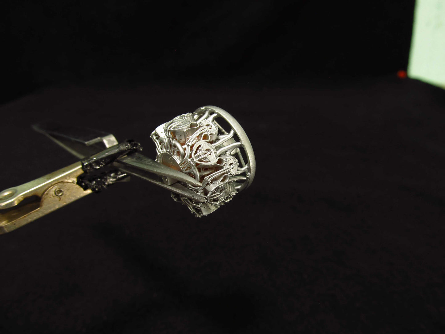 Metallic Details MDMDR48280 1:48 Bristol Taurus