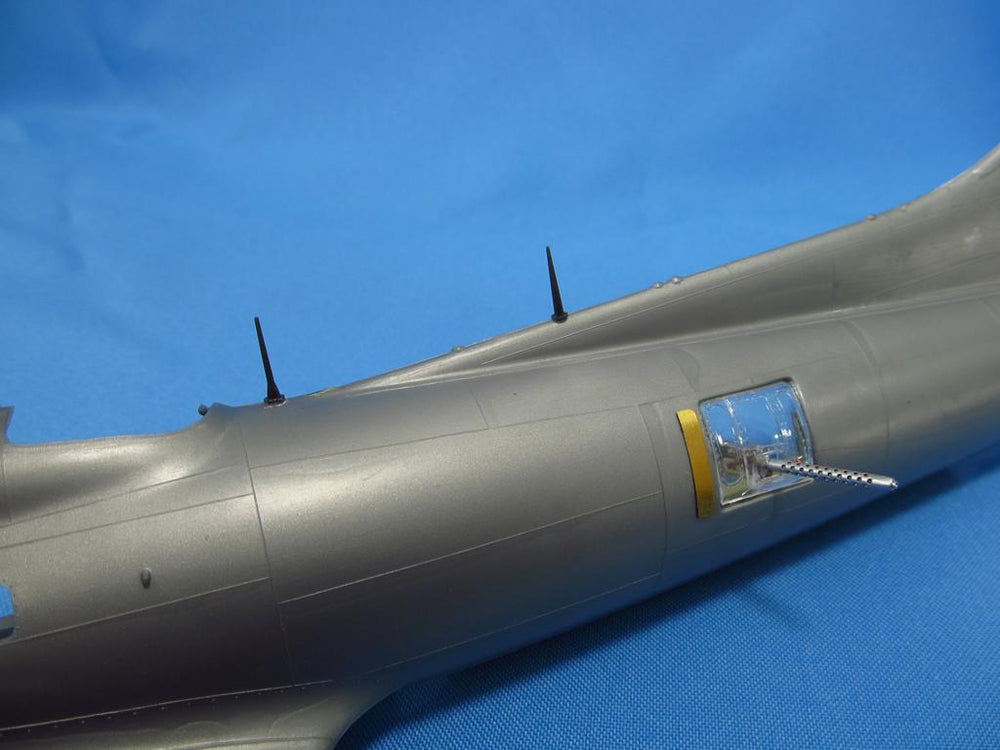 Metallic Details MDMDR4893 1:48 B-17F/B-17G Flying Fortress exterior details