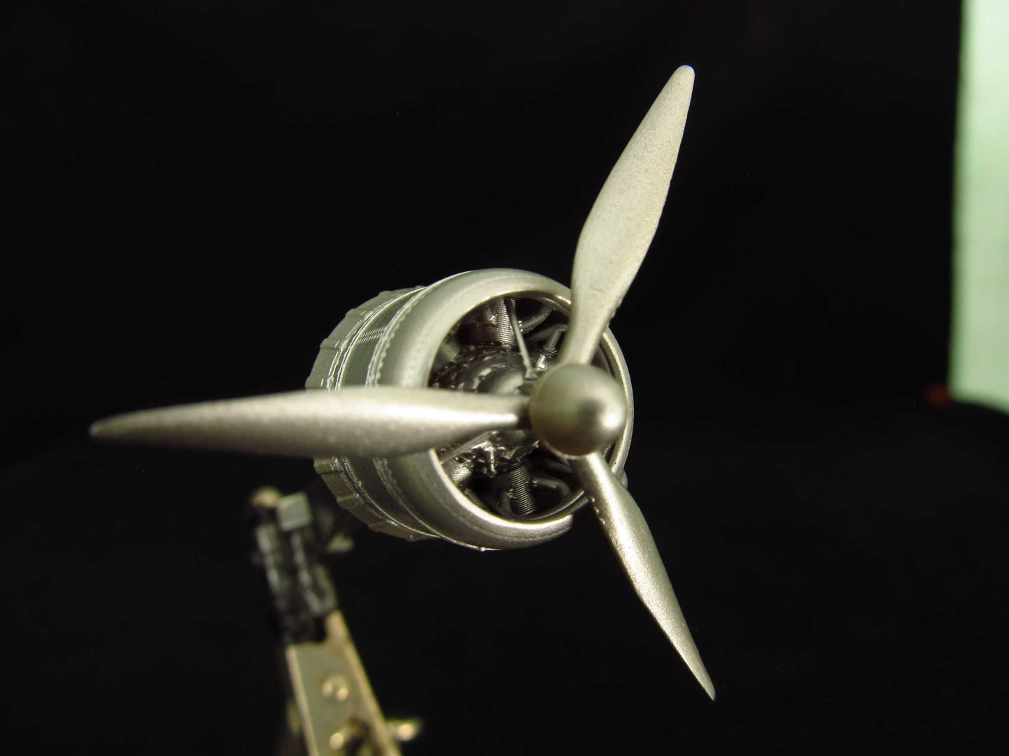 Metallic Details MDMDR72109 1:72 Bristol Taurus