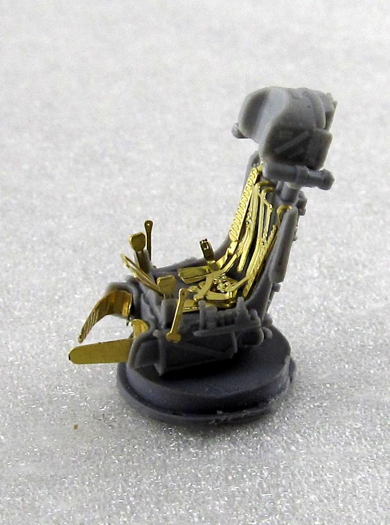 Metallic Details MDMDR7218 1:72 K-36DM Ejection seat The set contains resin