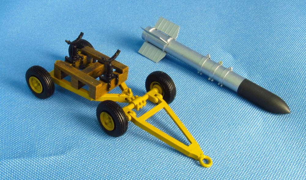 Metallic Details MDMDR7228 1:72 Tiny Tim Rocket with trailer