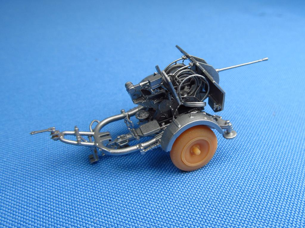 Metallic Details MDMDR7276 Flak 30/38 with Sd.Ah.51 Trailer 1:72