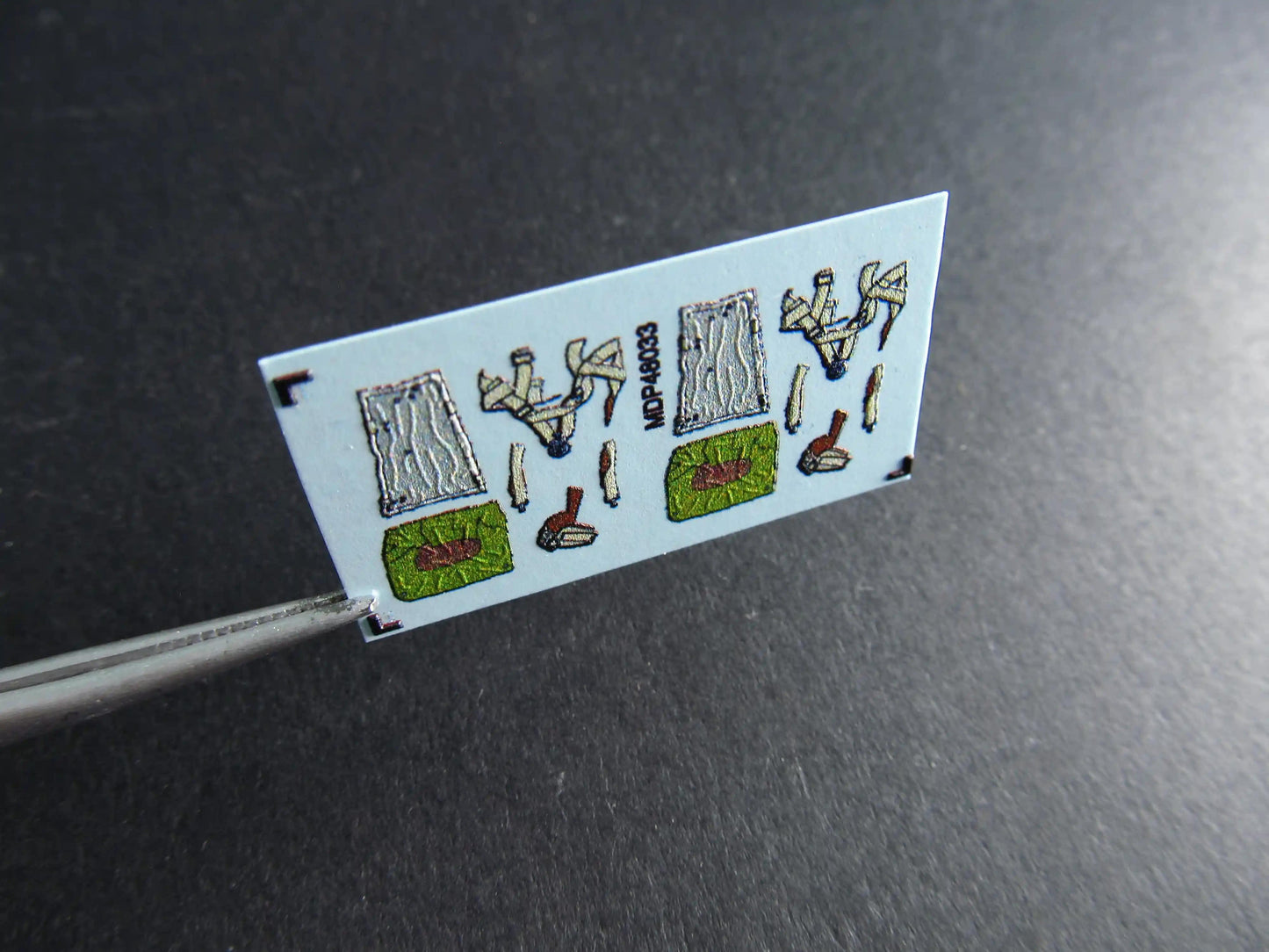 Metallic Details MDP48033 1:48 Luftwaffe WWII Aircrew Parachutes