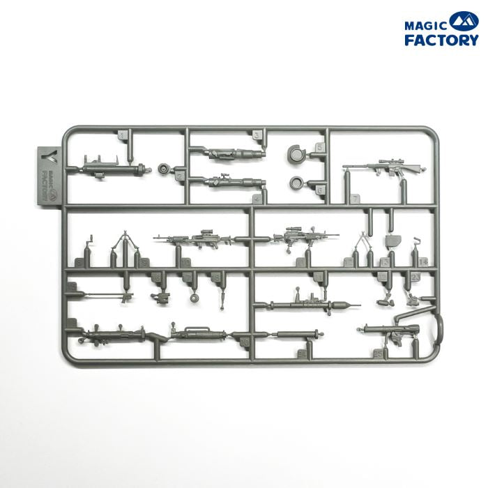 Magic Factory MF2003 NATO Individual Weapon Set B 1:35