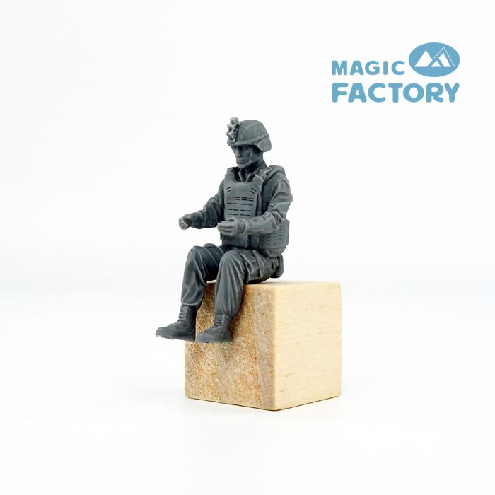 Magic Factory MF7502 1:35 MRZR D4 Ultralight Crew Set