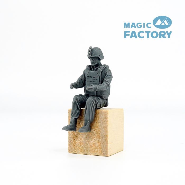 Magic Factory MF7502 1:35 MRZR D4 Ultralight Crew Set