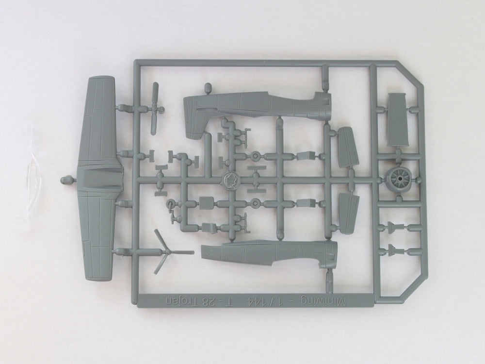 Miniwing-Plastic MINI316 1:144 North-American T-28D TROJAN / Royal Thai AF