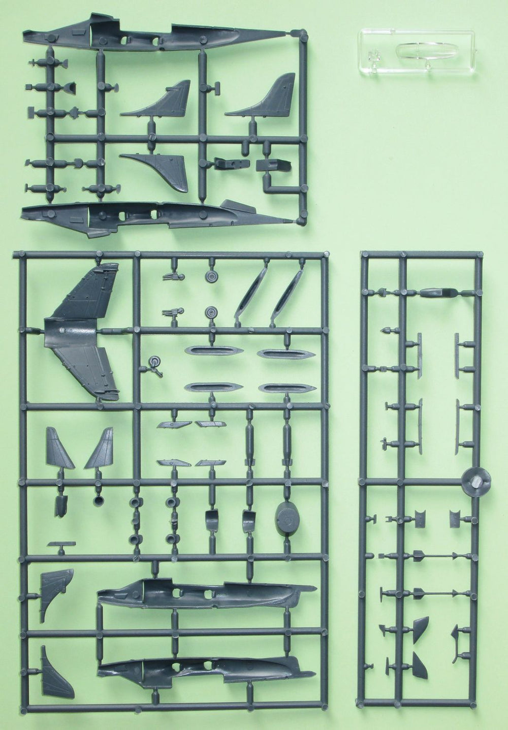 Mark I Models MKM144187 Harrier T.2/TAV-8A/S Tall Fin 1:144