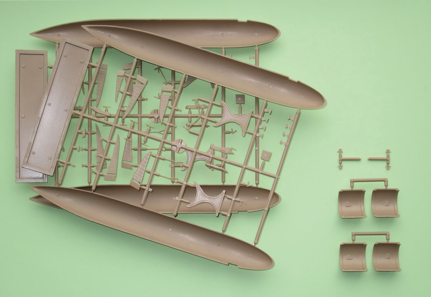 Mark I Models MKM720-04 1:720 Zeppelin P & Q-class 'Night Intruders'