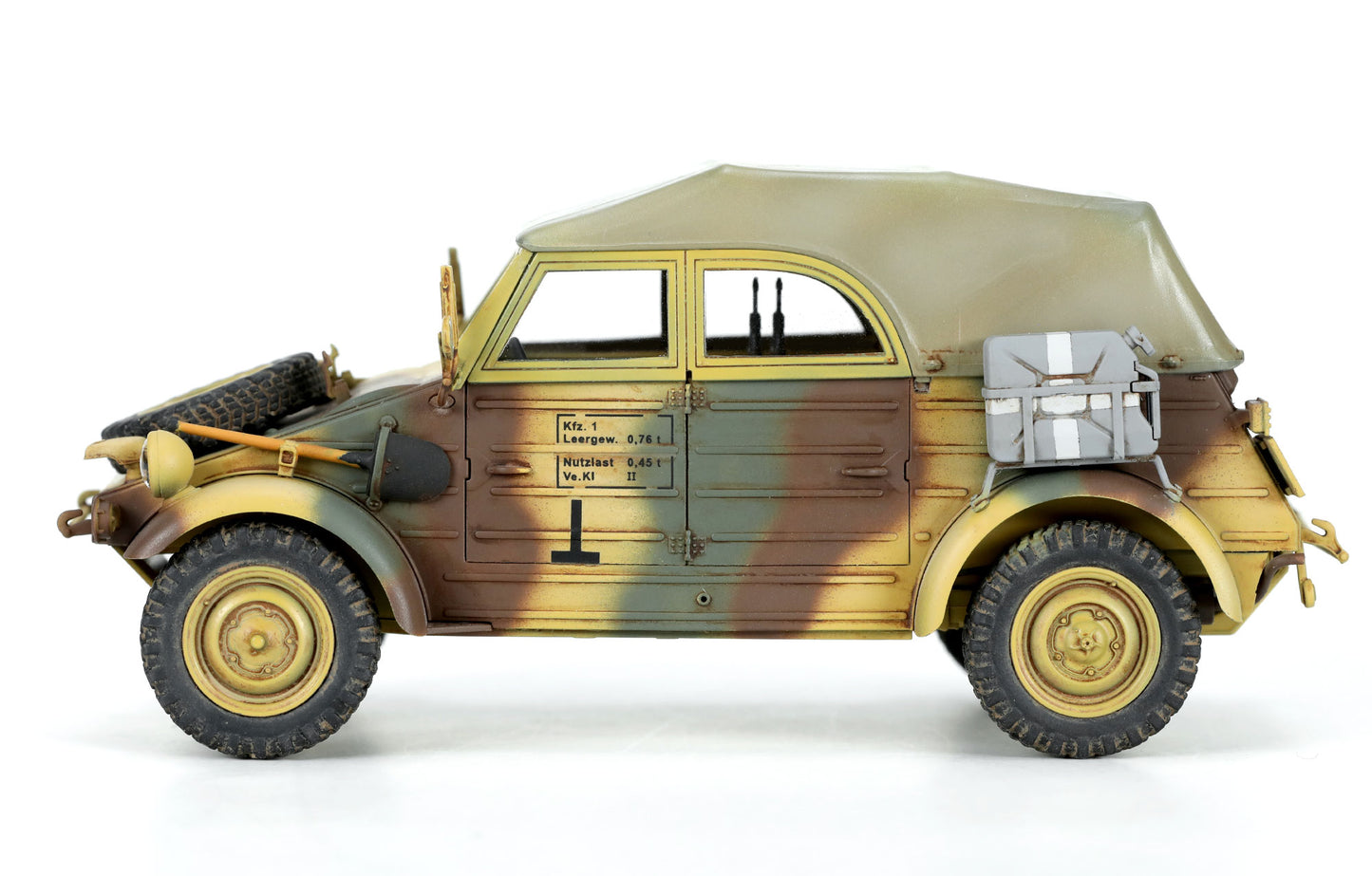 Meng Model MMVS-016 German Kubelwagen Pkw.K1 Type 82, Eastern Front 1:35 Model Kit