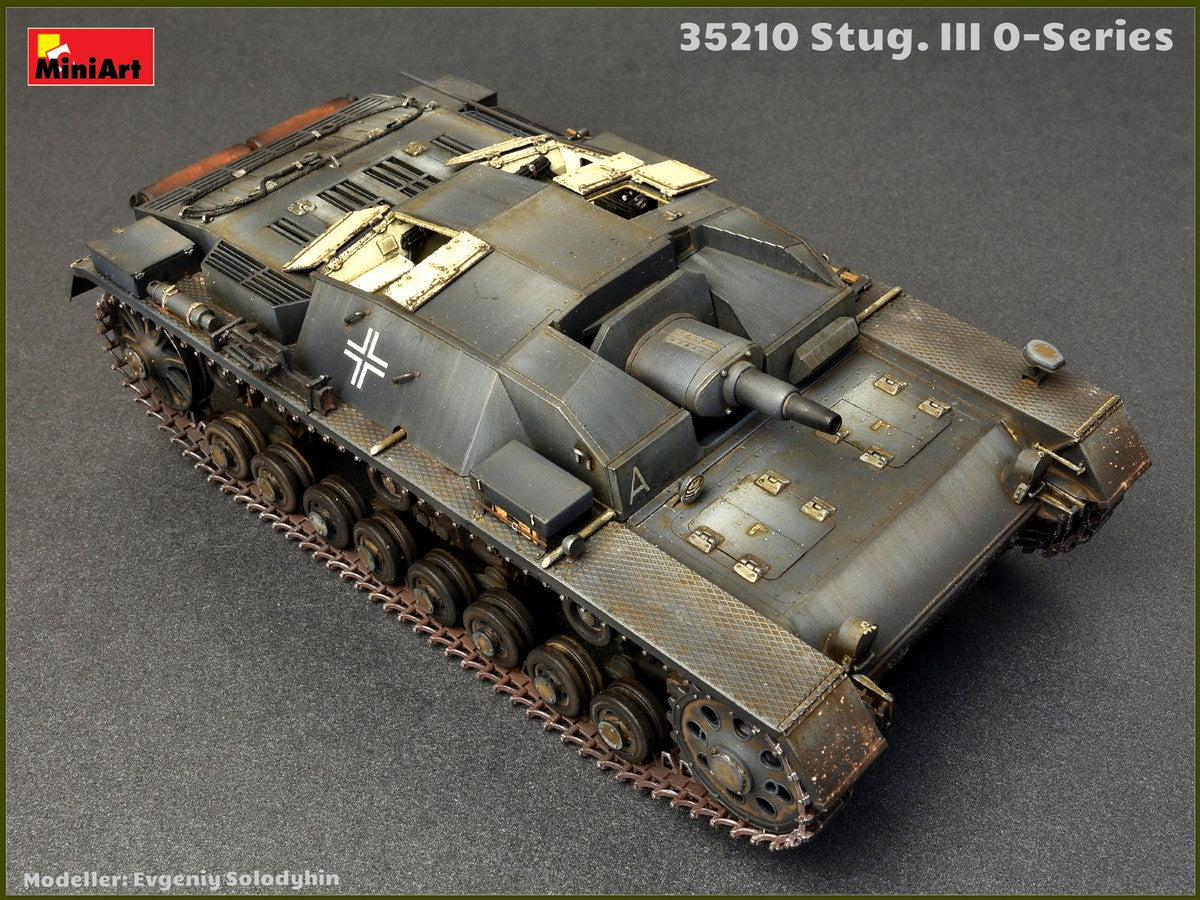 MiniArt MT35210 1:35 Sturmgeschutz/StuG