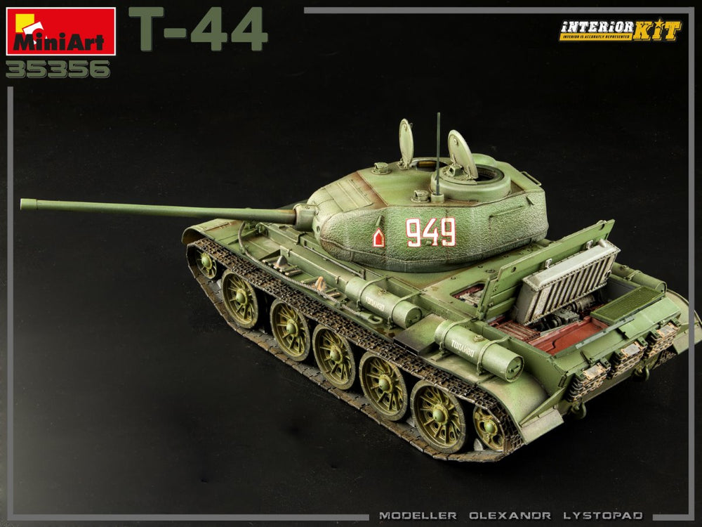 MiniArt MT35356 Soviet T-44 with Full Interior 1:35