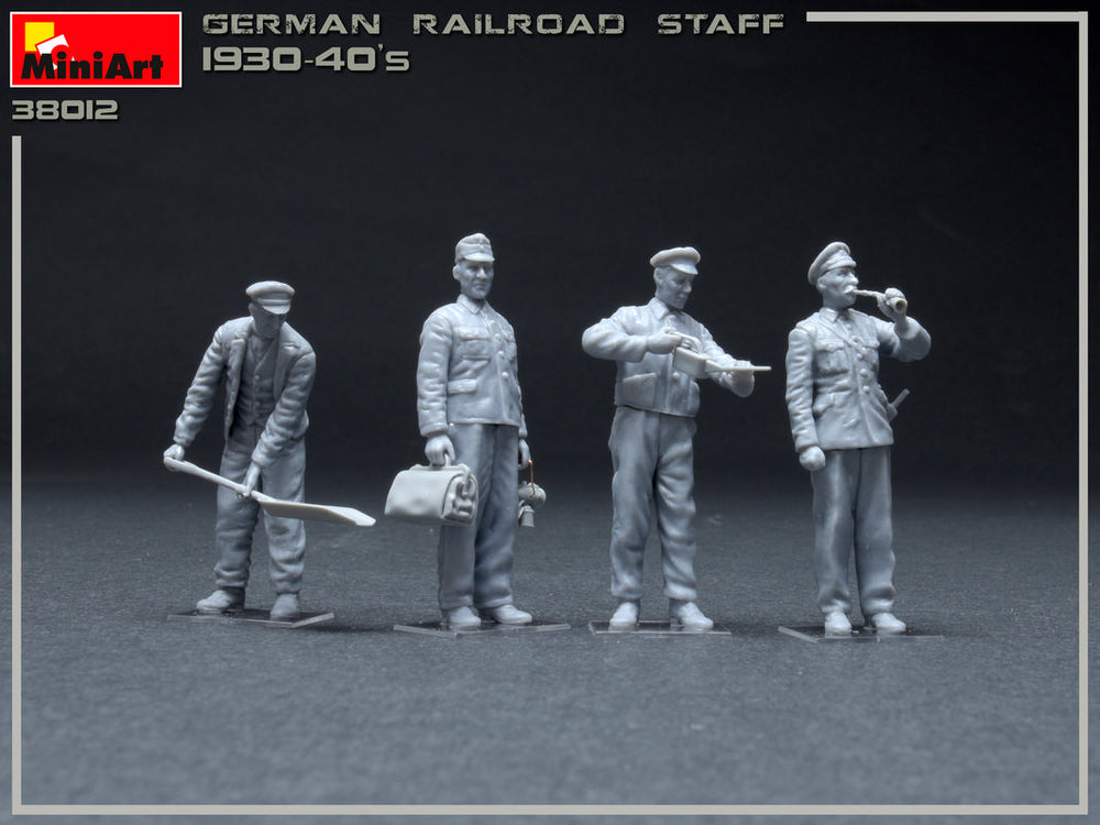 MiniArt MT38012 1:35 German Railroad Staff 1930-40s