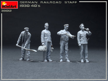 MiniArt MT38012 1:35 German Railroad Staff 1930-40s
