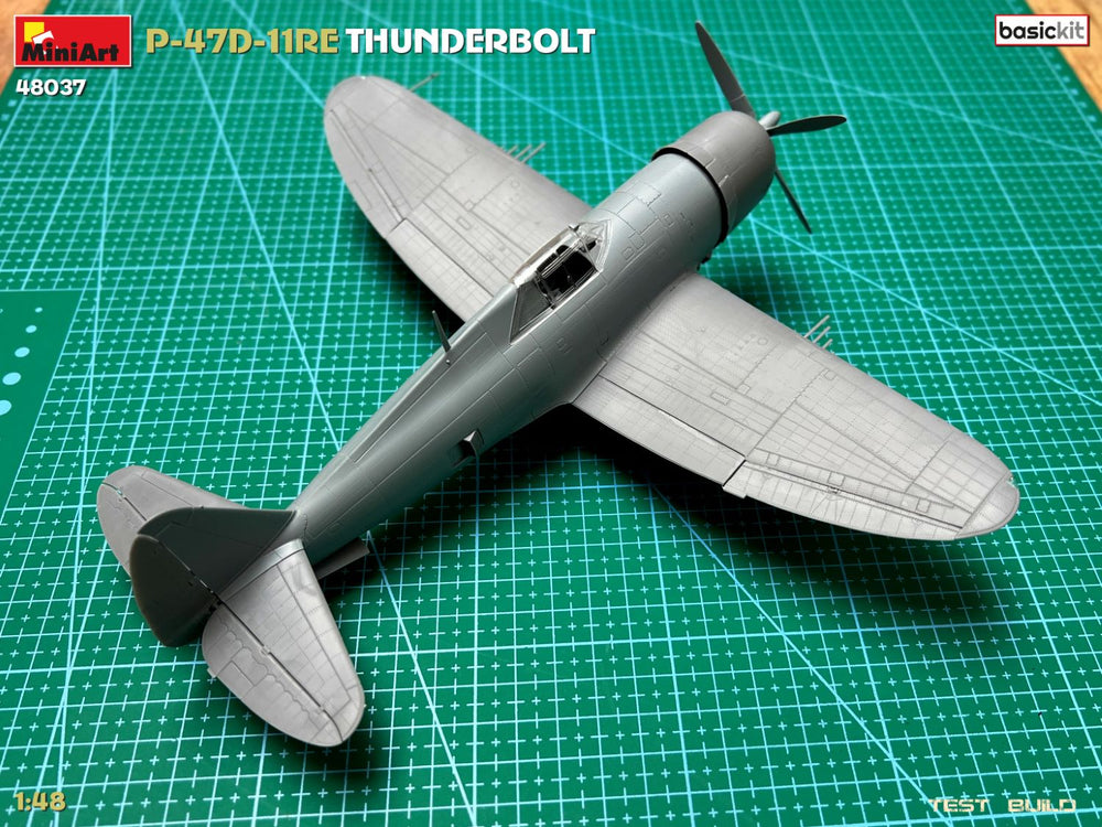 MiniArt MT48037 1:48 Republic P-47D-11RE THUNDERBOLT