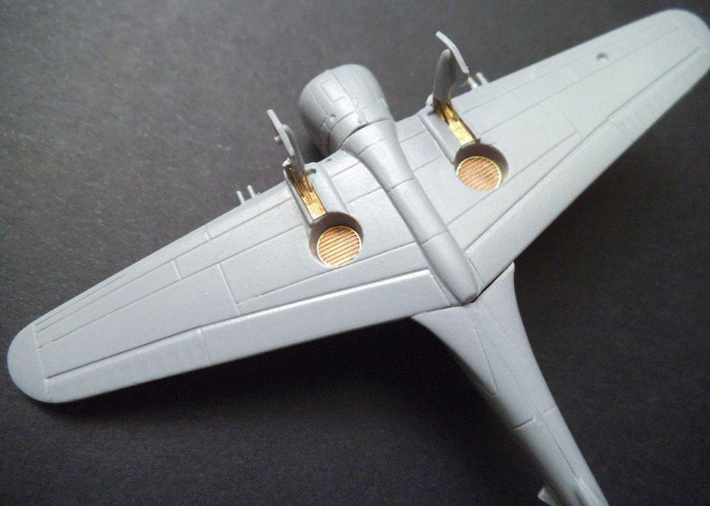 Marabu Design MUDM14404 1:144 Curtiss P-36A/C