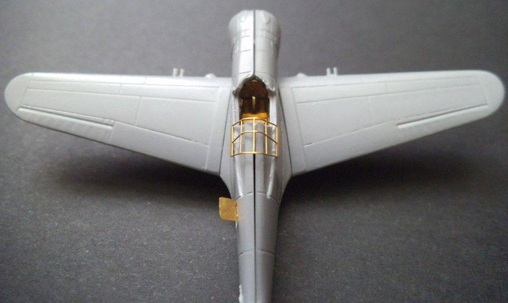 Marabu Design MUDM14404 1:144 Curtiss P-36A/C