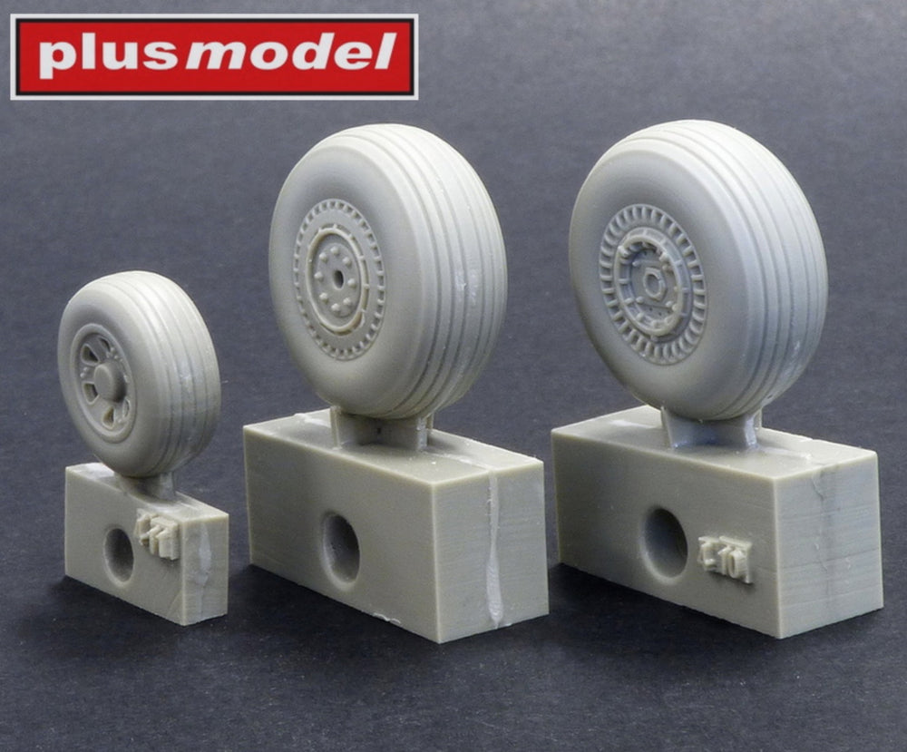 Plus Model PMAL4024 1:48 B-26B Marauder Late Main Wheels