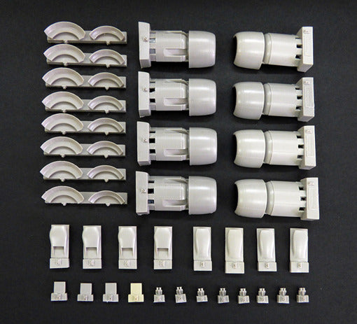 Plus Model PMAL7031 1:72 Engine cowlings for Douglas DC-6B/C-118 Liftmaster