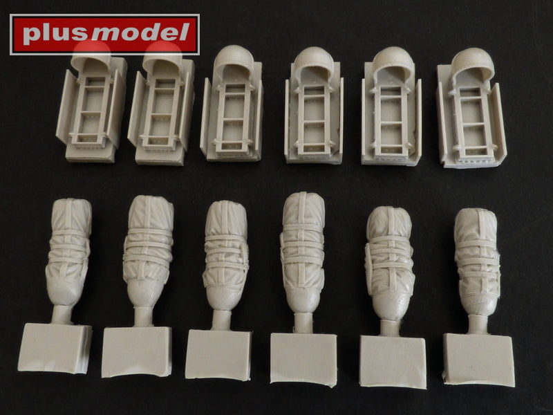 Plus Model PMAL7046 1:72 Douglas C-47 Dakota DC-3 Skytrain racks drop containers