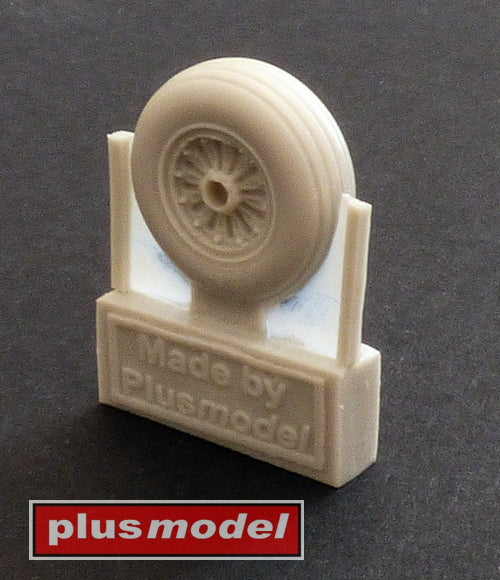Plus Model PMAL7051 1:72 McDonnell F-101A/C Voodoo wheels
