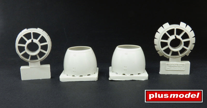 Plus Model PMAL7054 1:72 Martin PBM-5 Mariner engine covers