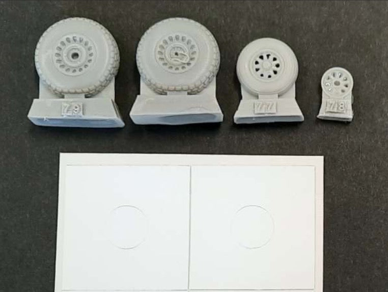 Plus Model PMAL7063 1:72 Douglas A-26B Invader wheels and paint mask