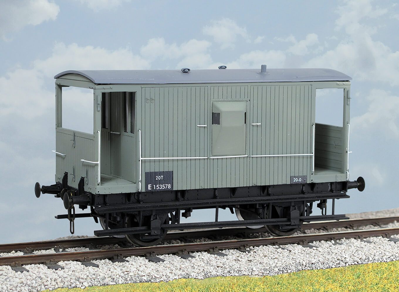 Parkside PS113 LNER 20ton Goods Van Toad O Gauge