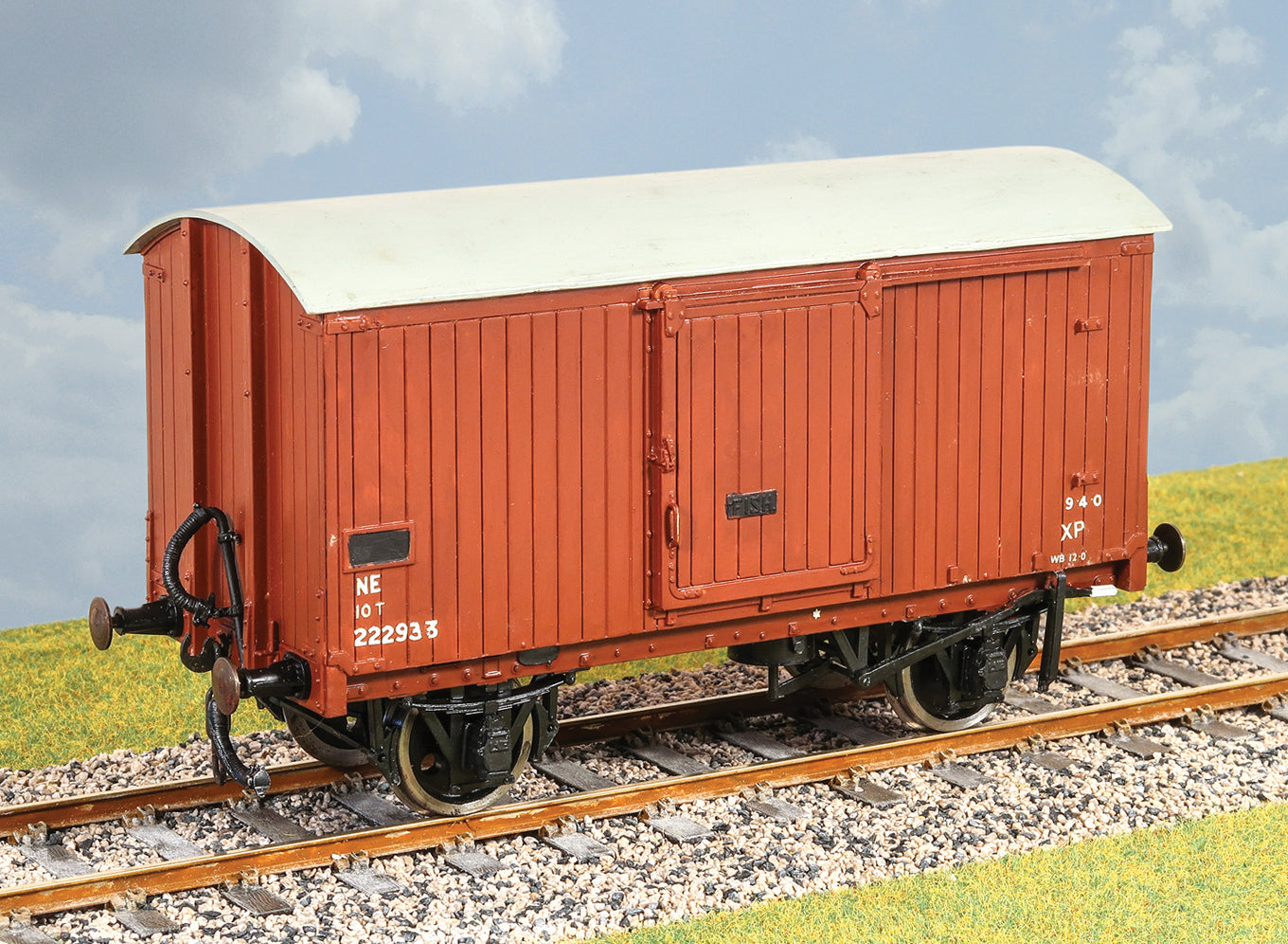 Parkside PS136 LNER 10ton Fish Van O Gauge