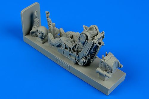 Aerobonus QAB320067 1:32 Soviet Fighter Pilot with Su-27 Ejection Seat