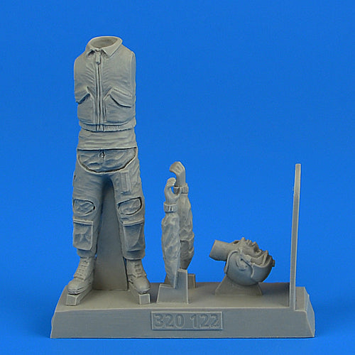 Aerobonus  QAB320122 1:32 USAF Modern Fighter Pilot
