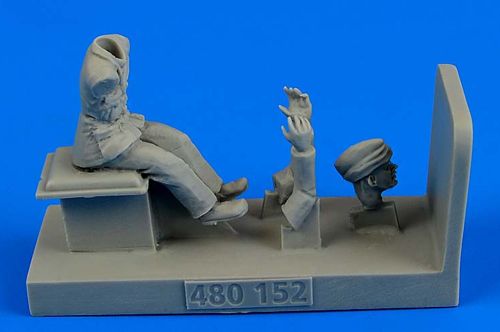 Aerobonus  QAB480152 1:48 WWII RAF Driver for Albion AM-463 Fueller