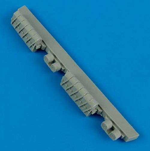 Quickboost  QB32141 1:32 Junkers Ju-87B 'Stuka' ammo drums