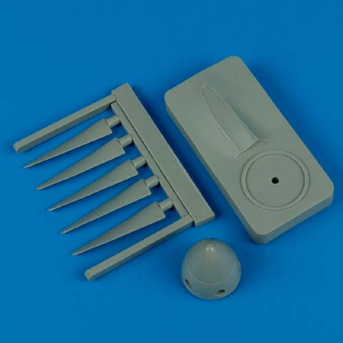 Quickboost  QB48253 1:48 Supermarine Spitfire F22/24 propeller with tool