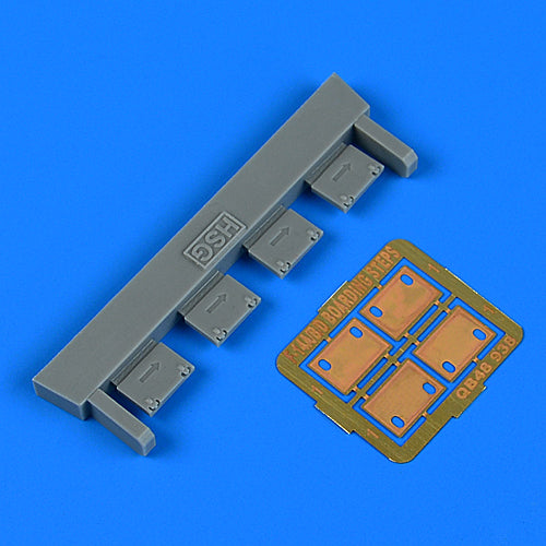 Quickboost  QB48938 1:48 Grumman F-14A/B/D Tomcat boarding steps
