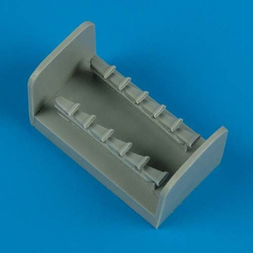 Quickboost  QB72265 1:72 Supermarine Spitfire Mk.XIV exhaust