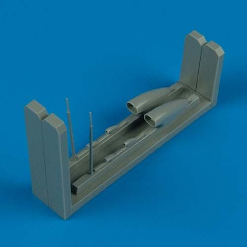 Quickboost  QB72289 1:72 Focke-Wulf Ta-154 air intakes and pitot tube