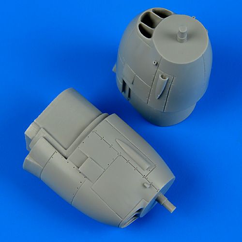 Quickboost  QB72418 1:72 Lockheed P-38J Lightning correct engine covers