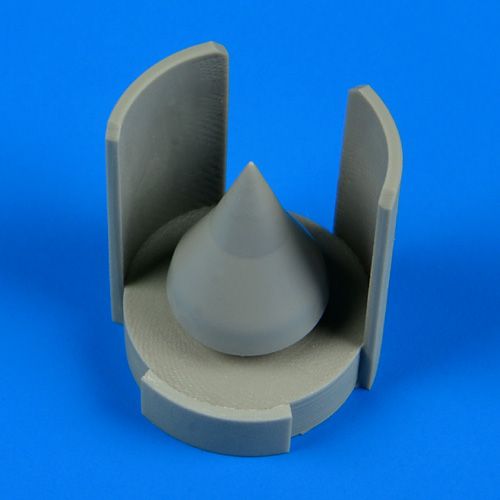 Quickboost  QB72420 1:72 Sukhoi Su-7BMK/Su-7U radome