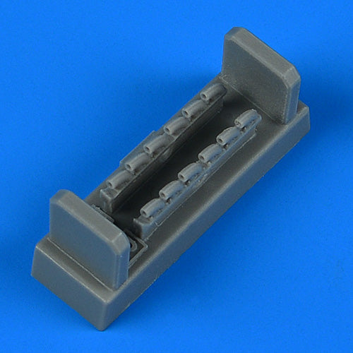 Quickboost  QB72681 1:72 Bell P-39Q/N Airacobra exhausts